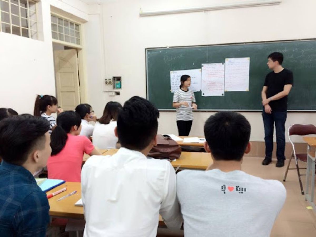 Gia sư, trợ giảng tại Nhật